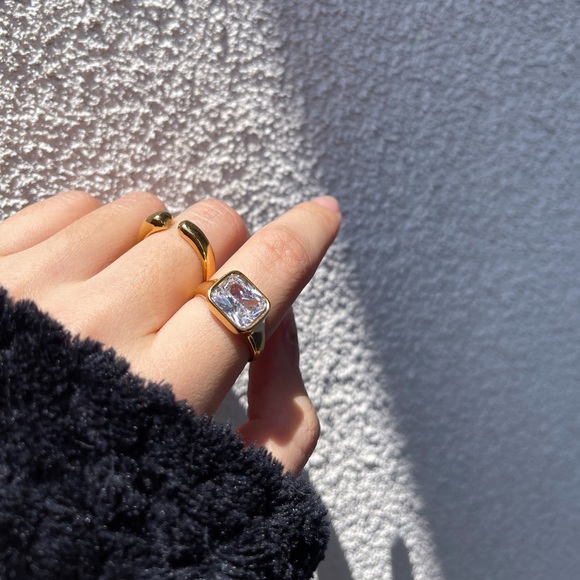 CLOSING SALE!!18K Gold Plated Sparkly Pave Signet Ring - Picture 4 of 5